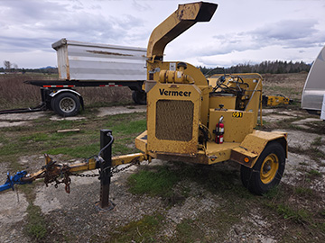 Wood chipping/Chipper rental
